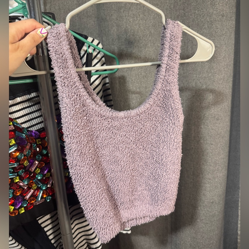 Babaton fuzzy tank